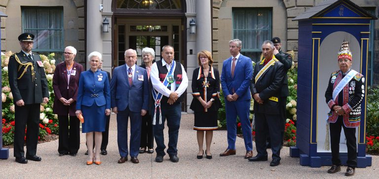 Levée du drapeau pour l'anniversaire du Traité paix et amitié à Halifax (1er octobre 2024)