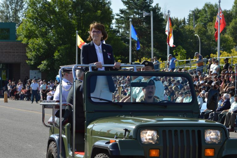 20250816 parade fin de cours cadets valcartier (2)