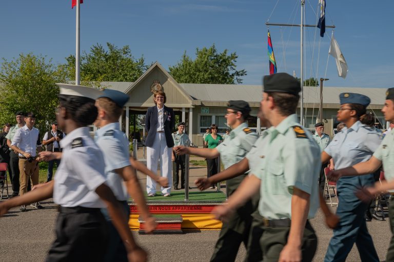 20250816 parade fin de cours cadets valcartier (31)